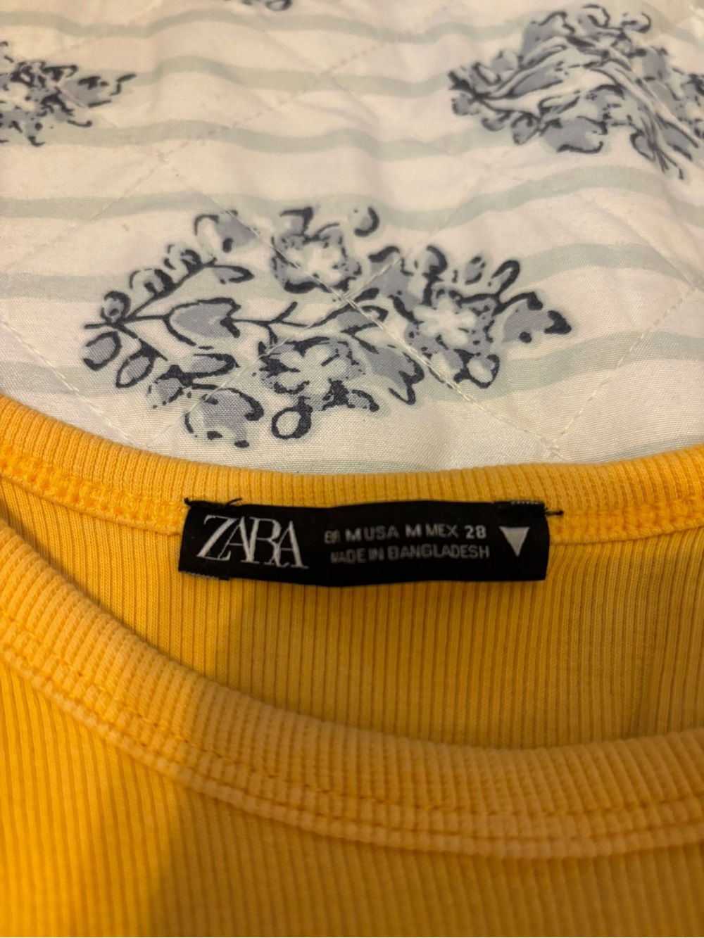 Zara Bright Yellow Ribbed Cropped Tank - Picture 2 of 2